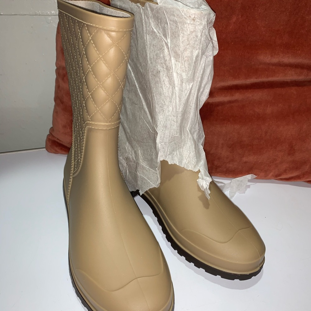 Women's Diamond Block Rain Boots Chelsea